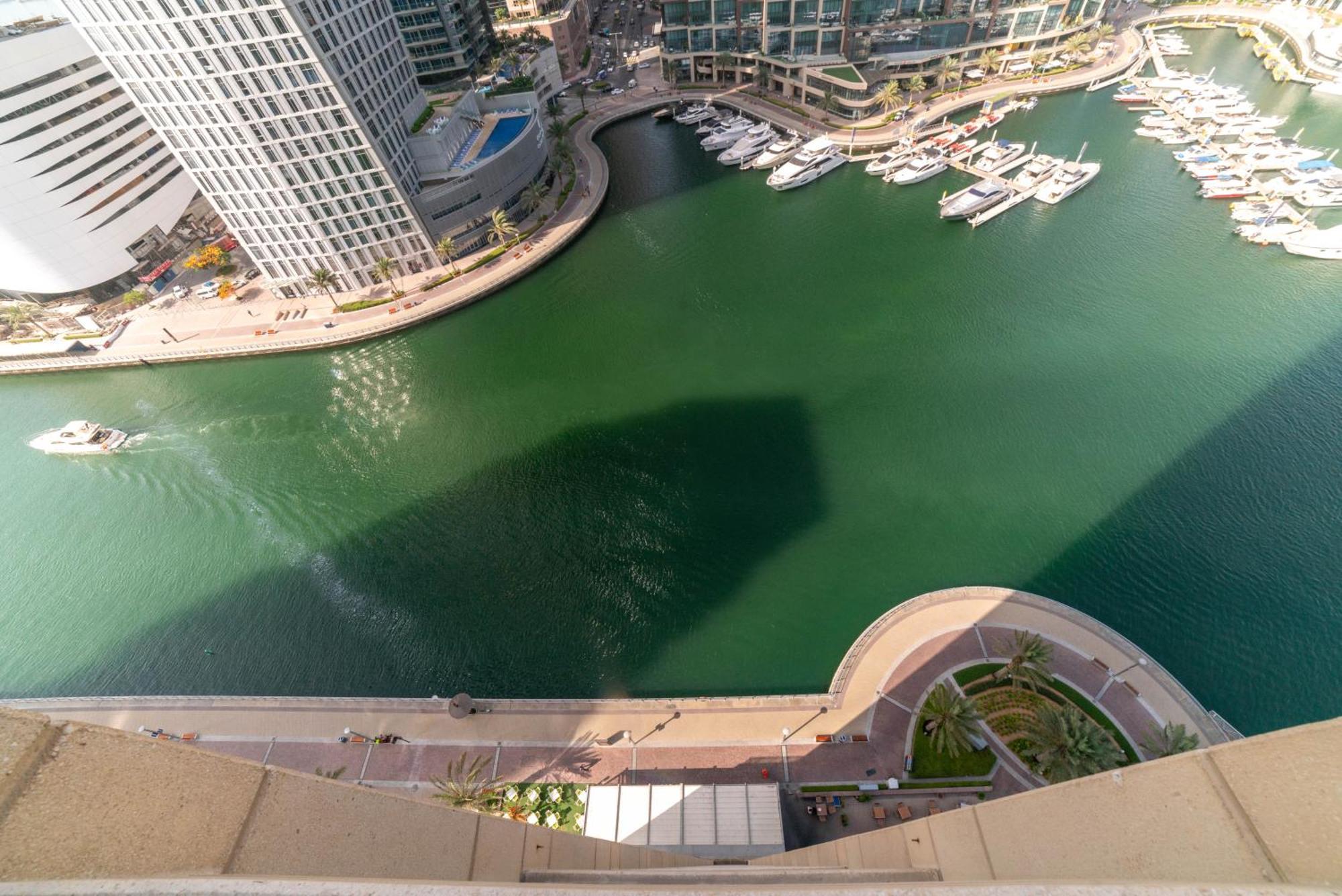 Vacay Lettings - Iris Blue Spectacular Marina View Apartment دبي المظهر الخارجي الصورة